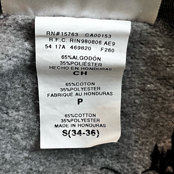 Disney Parks VTG Cars Lightning MCQueen 95 men’s grey sweatshirt. Hanes Tag S - Picture 7 of 10